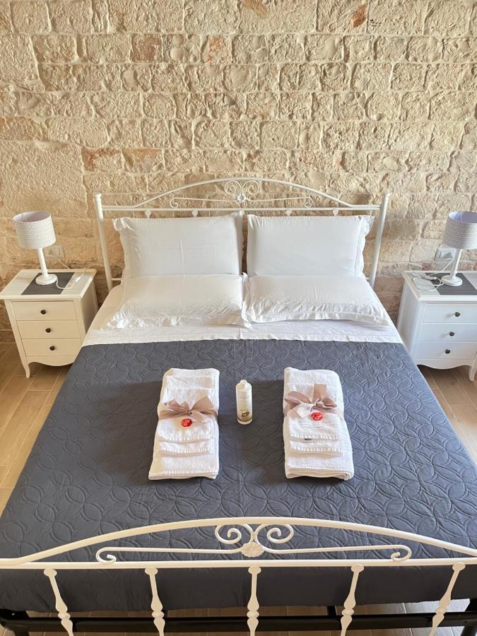 Nido Di Pietra-Dimora In Centro Bed & Breakfast Alberobello Exterior photo